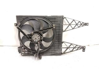 вентилятор радиатора Audi A3 8L [рестайлинг] 2002, 1.6 л., i, AVU, бензин, 5МКПП, silbersee / ly7w, хетчбэк 3 дв., передний привод, правый руль, 1J0121207D