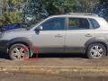 брызговик Hyundai Tucson 1 поколение JM 2006, 2.0 л., CRDi, D4EA, дизель, 6МКПП, warm silver / yk, внедорожник 5 дв., полный привод, правый руль, 868312E010, 868322E010 - фото №3