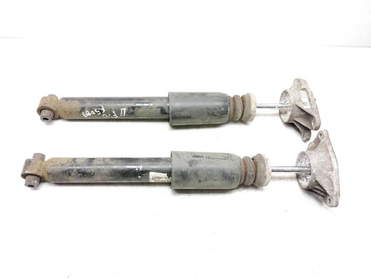 амортизатор задний BMW 3 серия F30/F31/F34 F30 2013, 2.0 л., D, N47 D20 C, дизель, 6МКПП, mineralweiss / a96, седан, задний привод, правый руль, 33526791568, 6791568 - фото №1