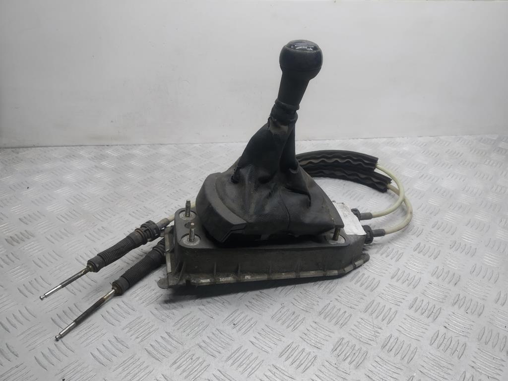 кулиса SEAT Ibiza 3 поколение 2005, 1.2 л., i, BME, бензин, 5МКПП, серебро, хетчбэк 5 дв., передний привод, правый руль, 6Q0711061 - фото №1