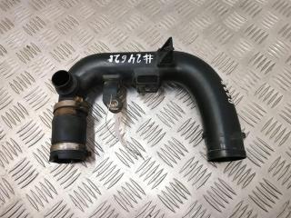 патрубок интеркулера Opel Corsa D 2007, 1.3 л., CDTi, Z 13 DTH, дизель, 6МКПП, красный, хетчбэк 3 дв., передний привод, правый руль, 55557412