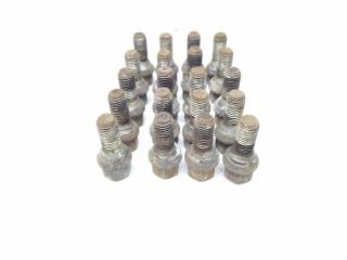 болт колесный Opel Astra H/Family [рестайлинг] 2009, 1.4 л., i, Z 14 XEP, бензин, 5МКПП, черный, хетчбэк 5 дв., передний привод, правый руль, 90473457