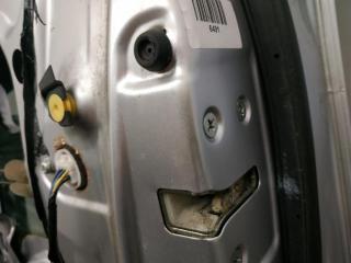 замок двери передней правой Honda Civic 8 поколение FK1 2006, 1.4 л., i, L13A7, бензин, 6МКПП, серебро, хетчбэк 5 дв., передний привод, правый руль