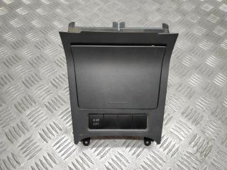 пепельница Volkswagen Golf 5 поколение 2005, 1.6 л., FSI, BLF, бензин, 6МКПП, reflex silver / la7w, хетчбэк 5 дв., передний привод, правый руль, 1K0857961