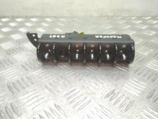 кнопка (выключатель) Mini Cooper 1 поколение R50 2004, 1.6 л., i, W10 B16 A, бензин, 5МКПП, синий, хетчбэк 3 дв., передний привод, правый руль, 61316917985