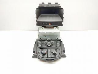 магнитола Opel Astra J 2010, 1.6 л., i, A 16 XER, бензин, 5МКПП, серебро, хетчбэк 5 дв., передний привод, правый руль, 13334053, 13337218, 13337691, 13267984