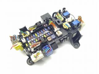 блок предохранителей Suzuki Grand Vitara 2 поколение 2006, 1.6 л., i, M16A, бензин, 5МКПП, graphite gray / zdl, внедорожник 3 дв., полный привод, правый руль