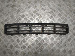 заглушка (решетка) в бампер Volkswagen Golf 4 поколение 1999, 1.8 л., i, AGN, бензин, 5МКПП, синий, хетчбэк 3 дв., передний привод, правый руль, 1J0853677D