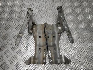 петля капота Mercedes-Benz C-Класс W203/S203/CL203 [рестайлинг] 2005, 1.8 л., Kompr, M 271.946, бензин, 6МКПП, серебро, седан, задний привод, правый руль, A2038800328, A2038800428