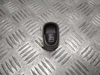 кнопка стеклоподъемника двери Mercedes-Benz C-Класс W203/S203/CL203 [рестайлинг] 2005, 1.8 л., Kompr, M 271.946, бензин, 6МКПП, синий, седан, задний привод, правый руль, A2038200210