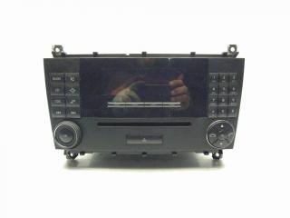магнитола Mercedes-Benz C-Класс W203/S203/CL203 [рестайлинг] CL203 2006, 1.8 л., Kompr, M 271.946, бензин, АКПП, красный, 590u, хетчбэк 3 дв., задний привод, правый руль, A2038704589