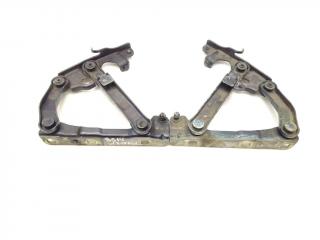 петля капота Mercedes-Benz E-Класс W211/S211 S211 2003, 1.8 л., Kompr, M 271.941, бензин, АКПП, синий, 904u, универсал, задний привод, правый руль, 2118800128, 2118800228