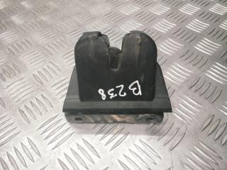 замок багажника Audi A6 4B/C5 [рестайлинг] 2003, 1.9 л., TDi PD, AVF, дизель, 6МКПП, серебро, универсал, передний привод, правый руль, 4B9827505N