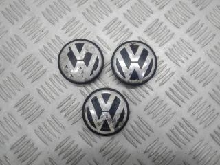 колпачок литого диска Volkswagen Golf 5 поколение 2005, 1.9 л., TDi PD, BXE, дизель, 5МКПП, синий, хетчбэк 5 дв., передний привод, правый руль, 3B7601171