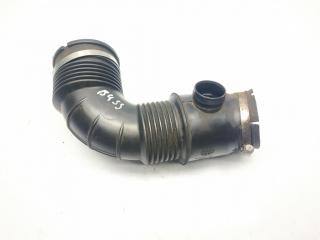 патрубок воздушного фильтра Opel Insignia 1 поколение (A) 2011, 2.0 л., CDTi, A 20 DTH, дизель, 6МКПП, белый, универсал, передний привод, правый руль, 55561787