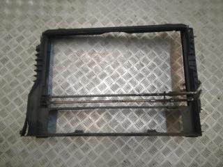 диффузор вентилятора BMW 5 серия E60/E61 [рестайлинг] E60 2008, 2.0 л., D, N47 D20 A, дизель, АКПП, spacegrau / a52, седан, задний привод, правый руль, 7805603-01