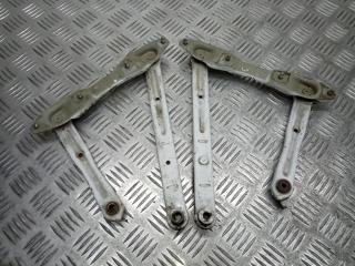 петля капота Mercedes-Benz 190 1 поколение [рестайлинг] W201 1991, 2.0 л., i, M 102.962, бензин, АКПП, белый, седан, задний привод