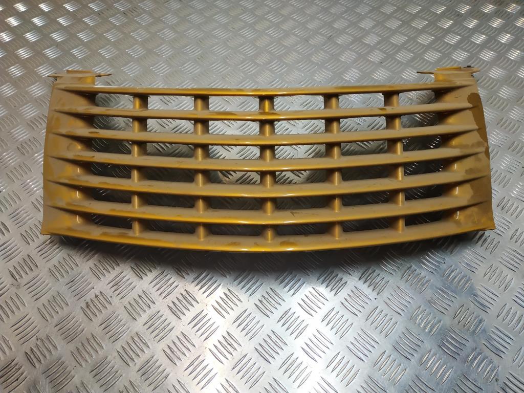 решетка радиатора Chrysler PT Cruiser 1 поколение 2002, 2.0 л., i, ECC, бензин, 5МКПП, золотой, хетчбэк 5 дв., передний привод, правый руль, 27784SAE - фото №1