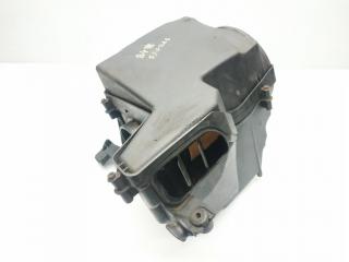 корпус воздушного фильтра Ford Focus 2 поколение [рестайлинг] 2008, 2.0 л., i, AODA, бензин, 5МКПП, красный, универсал, передний привод, 7M51-9600-AF