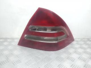 фонарь задний правый Mercedes-Benz C-Класс W203/S203/CL203 W203 2003, 2.0 л., Kompr, M 111.955, бензин, АКПП, бордовый, седан, задний привод, правый руль, 2038200264