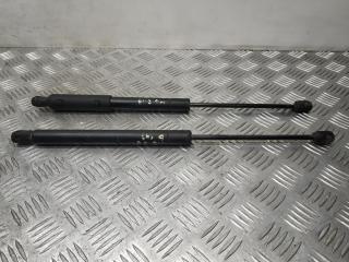 амортизатор капота Mercedes-Benz CLK-Класс W208/A208 [рестайлинг] C208 2000, 2.0 л., Kompr, M 111.956, бензин, АКПП, черный, купе, задний привод, правый руль, A2088800029, A2088800129