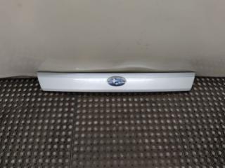 накладка двери (крышки) багажника Subaru Forester 2 поколение (SG) [рестайлинг] SG 2007, 2.5 л., Ti, EJ255, бензин, 5МКПП, серебро, внедорожник 5 дв., полный привод, правый руль, 91112-SA622-TG
