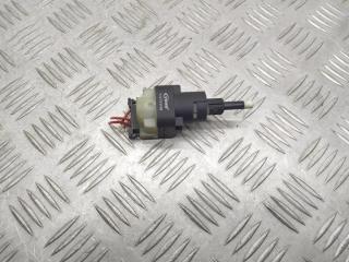 выключатель концевой (концевик) Audi A4 B7 2006, 2.0 л., TDi PD, BRE, дизель, 6МКПП, silbersee / ly7w, универсал, передний привод, правый руль