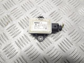 датчик ускорения Audi A4 B7 2006, 2.0 л., TDi PD, BRE, дизель, 6МКПП, silbersee / ly7w, универсал, передний привод, правый руль, 8E0907637B, 0265005618