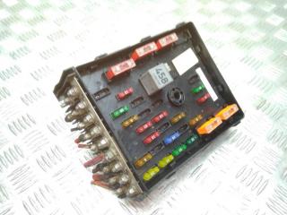 блок предохранителей Volkswagen Passat B6 2005, 2.0 л., TDi, BKP, дизель, 6МКПП, синий, седан, передний привод, правый руль, 3C0937125