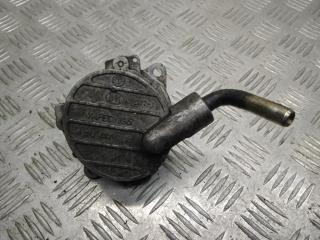 насос вакуумный Mercedes-Benz C-Класс W202/S202 [рестайлинг] W202 1999, 2.2 л., CDi, OM 611.960, дизель, АКПП, синий, седан, задний привод, правый руль, A6112300065