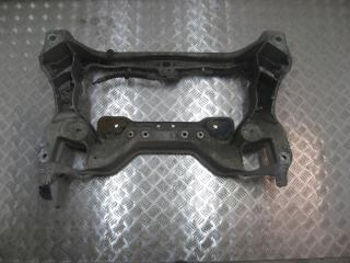 балка подвески передняя (подрамник) Mercedes-Benz C-Класс W203/S203/CL203 S203 2002, 2.2 л., CDi, OM 611.962, дизель, АКПП, черный, универсал, задний привод, правый руль, 2036280157, 2036280557, 2036280657, 2036280857, 2036280457