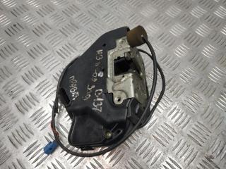 замок двери задней правой Mercedes-Benz C-Класс W203/S203/CL203 W203 2003, 2.2 л., CDi, OM 611.962, дизель, 6МКПП, серебро, седан, задний привод, правый руль, A2037300235