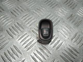 кнопка стеклоподъемника двери Mercedes-Benz C-Класс W203/S203/CL203 S203 2002, 2.2 л., CDi, OM 611.962, дизель, 6МКПП, серебро, универсал, задний привод, правый руль, A2038200210