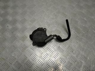 насос вакуумный Mercedes-Benz C-Класс W203/S203/CL203 CL203 2002, 2.2 л., CDi, OM 611.962, дизель, 6МКПП, серебро, хетчбэк 3 дв., задний привод, правый руль, A6112300065