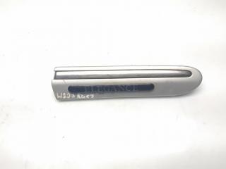 молдинг крыла Mercedes-Benz C-Класс W203/S203/CL203 2001, 2.2 л., CDi, OM 611.962, дизель, АКПП, brillantsilber / 744, седан, задний привод, правый руль, A2036904862
