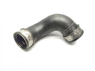 патрубок интеркулера Mercedes-Benz C-Класс W203/S203/CL203 CL203 2002, 2.2 л., CDi, OM 611.962, дизель, 6МКПП, серебро, хетчбэк 3 дв., задний привод, правый руль, A2035282882, A2035281482, A2035280482