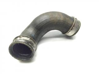 патрубок интеркулера Mercedes-Benz C-Класс W203/S203/CL203 W203 2001, 2.2 л., CDi, OM 611.962, дизель, 6МКПП, золотой, седан, задний привод, правый руль, A2035282882, A2035281482, A2035280482