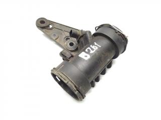 патрубок интеркулера Mercedes-Benz C-Класс W203/S203/CL203 W203 2002, 2.2 л., CDi, OM 611.962, дизель, 6МКПП, aragonitblau / 941, седан, задний привод, правый руль, A2035200095, A0041533128