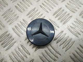 колпачок литого диска Mercedes-Benz C-Класс W204/S204 W204 2007, 2.1 л., CDi, OM 646.811, дизель, АКПП, iridiumsilber / 775, седан, задний привод, правый руль, 2048170616