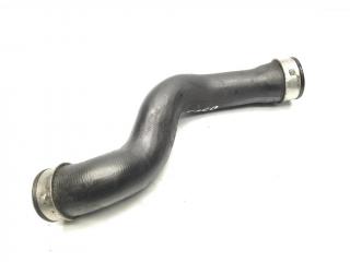 патрубок интеркулера Mercedes-Benz CLK-Класс C209/A209 [рестайлинг] C209 2005, 2.2 л., CDi, OM 646.966, дизель, 6МКПП, obsidianschwarz / 197, купе, задний привод, правый руль, A2095281082