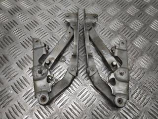 петля капота Mercedes-Benz E-Класс W211/S211 2003, 2.2 л., CDi, OM 646.963, дизель, АКПП, серебро, 744u, седан, задний привод, правый руль, 2118800128, 2118800228