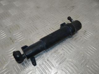 форсунка омывателя фары правая Mercedes-Benz E-Класс W211/S211 2003, 2.2 л., CDi, OM 646.963, дизель, 6МКПП, серебро, седан, задний привод, правый руль, 2118600647, 8WT008396-02