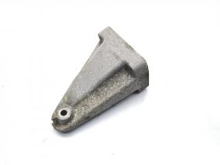 кронштейн двигателя Mercedes-Benz E-Класс W211/S211 [рестайлинг] 2007, 2.1 л., CDi, OM 646.821, дизель, АКПП, iridiumsilber / 775, седан, задний привод, правый руль, A6112230804