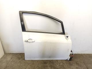 дверь передняя правая Toyota Auris 1 поколение 2008, 2.2 л., D, 2AD-FHV, дизель, 6МКПП, белый, хетчбэк 5 дв., передний привод, правый руль, 67001-02260