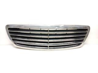 решетка радиатора Mercedes-Benz S-Класс W220 [рестайлинг] 2003, 3.2 л., CDi, OM 648.960, дизель, АКПП, brillantsilber / 744, седан, задний привод, правый руль, 2208800583