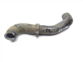 патрубок радиатора Mercedes-Benz Sprinter 1 поколение (W901-905) [рестайлинг] W901 2004, 2.1 л., CDi, OM 611.987, дизель, 5МКПП, hyazinthblau / 5376, микроавтобус, задний привод, правый руль, A9015012782