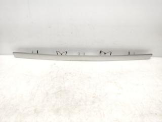 накладка двери (крышки) багажника Ford Fiesta 5 поколение [рестайлинг] 2007, 1.2 л., i, бензин, 5МКПП, moondust silver, хетчбэк 3 дв., передний привод, правый руль, 2S61A43404B