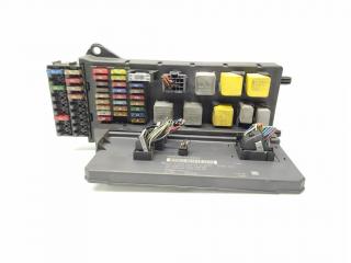 блок предохранителей Mercedes-Benz Sprinter 2 поколение (W906) 2006, 2.1 л., CDi, OM 646.985, дизель, 6МКПП, arktikweiss / 9147, микроавтобус, задний привод, правый руль, A9065452101