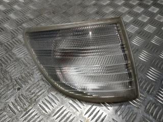 поворотник правый Mercedes-Benz Vito W638 2001, 2.2 л., CDi, OM 611.980, дизель, АКПП, оранжевый, минивэн, передний привод, правый руль, 6388200921