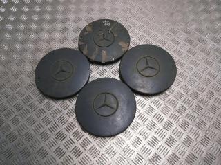 колпак колесный Mercedes-Benz Vito W638 2001, 2.2 л., CDi, OM 611.980, дизель, 5МКПП, белый, минивэн, передний привод, правый руль, 6384010325